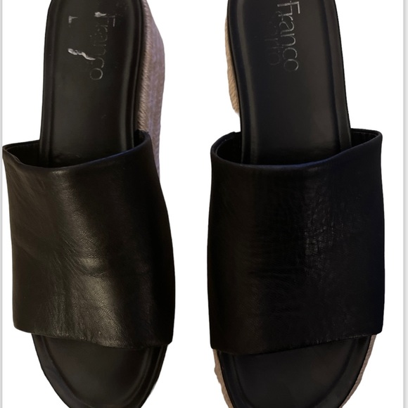 Lovely Franco Sarto soft leather slip on espadrille and open toe - Picture 2 of 8